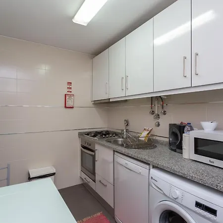 Beguest Alegria ליסבון